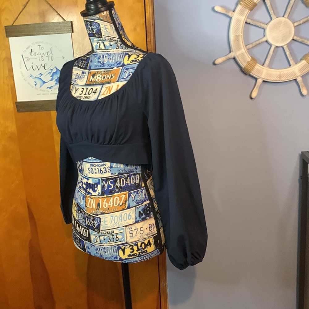 SHEIN Crop Top Medium - Picture 3 of 6